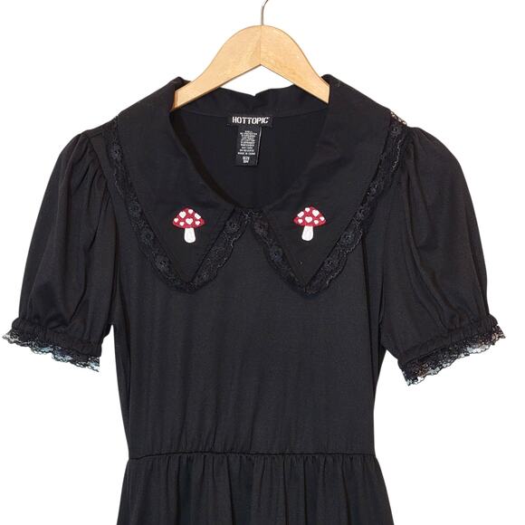 Hot Topic Black Mushroom Babydoll Mini Dress S Lace Collar Tiered Party - Picture 3 of 13